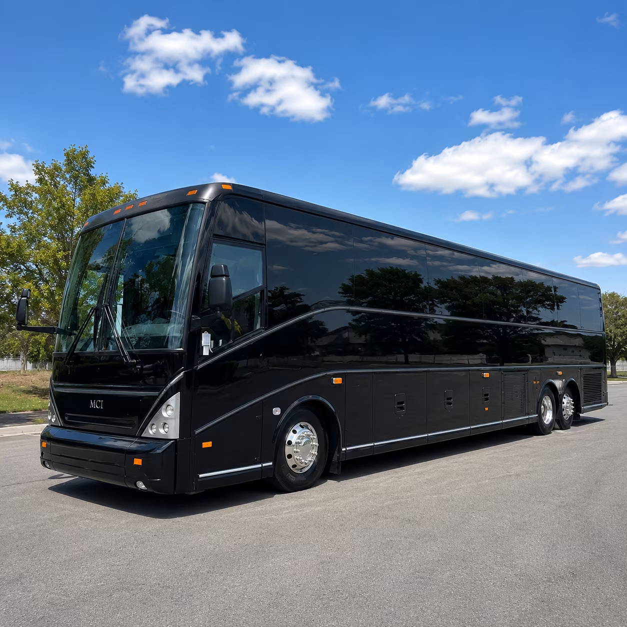 long distance charter buses to portland eugene and sacramento for rogue valley fans
