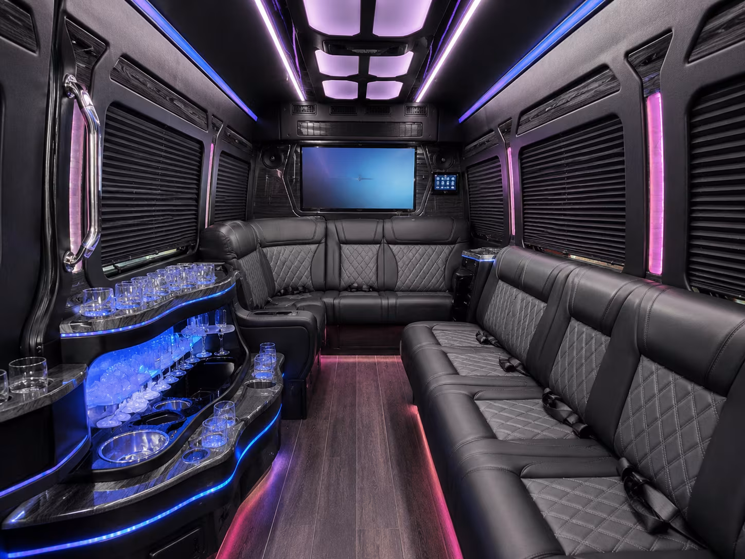 medford winery shuttle for roxyann edenvale local tasting rooms